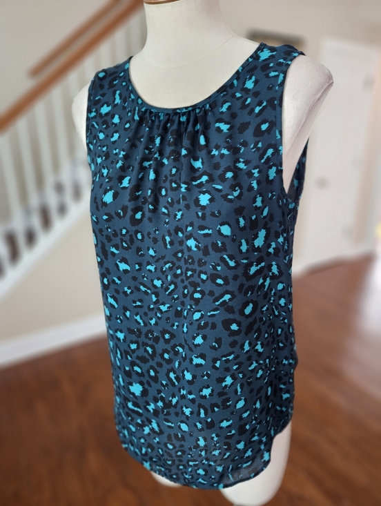 Apt. 9 Tops - Apt 9 Sleeveless Leopard Print Top Small